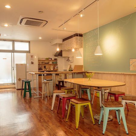 J-Hoppers Osaka Guesthouse מראה חיצוני תמונה